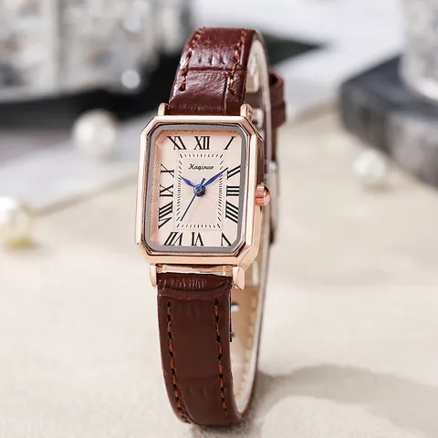 Dames Vintage Rechthoekig Kwartshorloge Romeinse Cijfers Wijzerplaat Blauwe Wijzers Krokodillenpatroon Leren Band Polshorloge