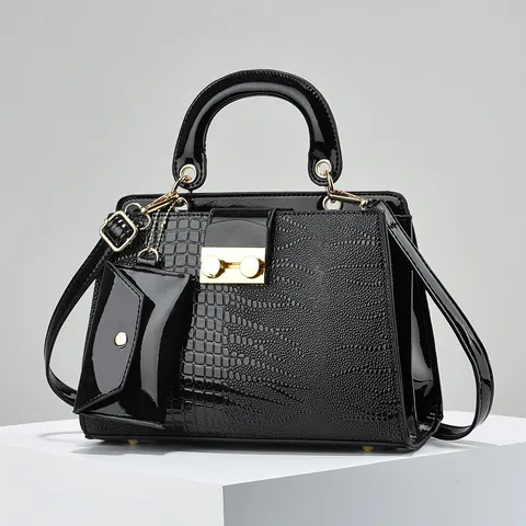 Elegant Women Crocodile Pattern Patent Leather Handbag And Mini Coin Purse Golden Lock Crossbody Satchel Retro Top Handle Bag