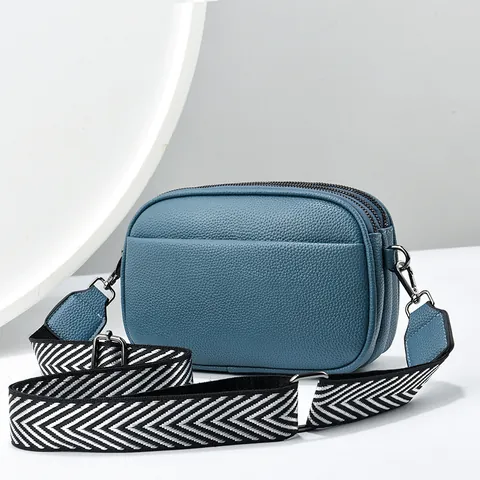 Damen PU-Leder Umhängetasche Drei Schichten Reißverschluss Kameratasche Breiter Geometrischer Gurt Kleine Schultertasche Casual Täglich Reisen