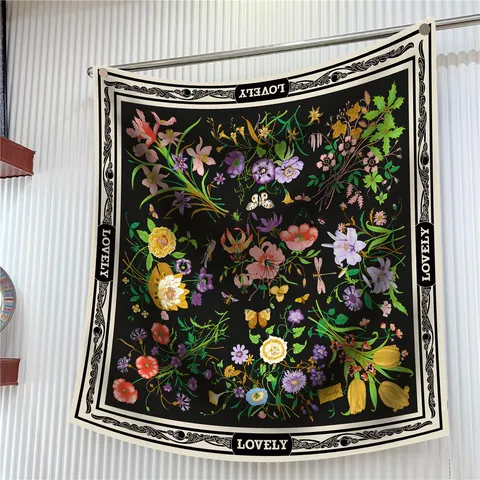 Vintage Floral Schmetterling Druck Quadratischer Satin Schal Für Damen Großer Halstuch Eleganter Kopftuch Mode Accessoire