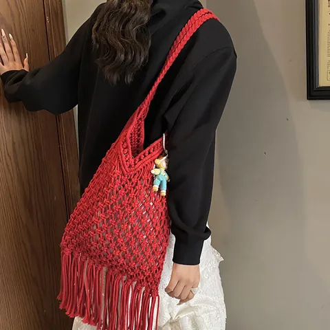 Handmade Woven Hollow Out Tote Bag With Tassel Bohemian Straw Shoulder Beach Bag Fringe Crochet Handbag For Women