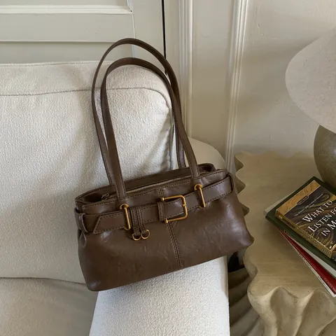 Borsa Sottoascellare in Pelle PU Minimalista Vintage per Donna Borsa a Tracolla Retro Sofisticata Con Ciondolo a Cuore Borsa Pendolare