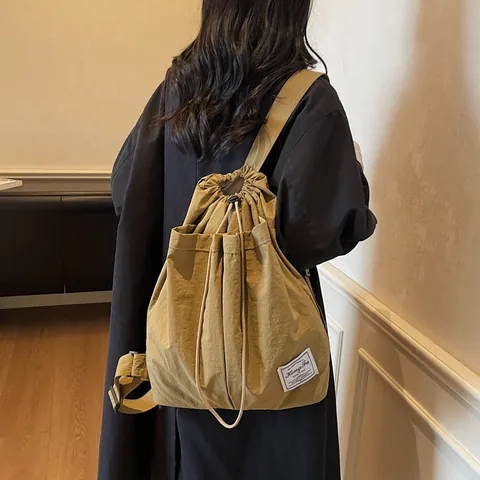 Sac à Dos Décontracté avec Cordon pour Femmes Hommes Nylon Imperméable Grande Capacité Sac d'École Fourre-Tout Voyage Streetwear