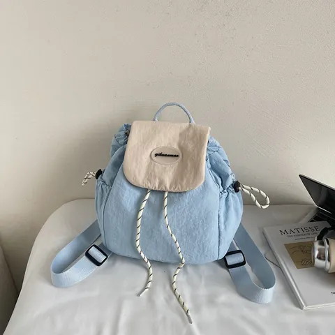 Mochila Ligera de Nailon con Cordón para Mujer Gran Capacidad Estilo Coreano Mochila de Viaje Escolar Color en Contraste