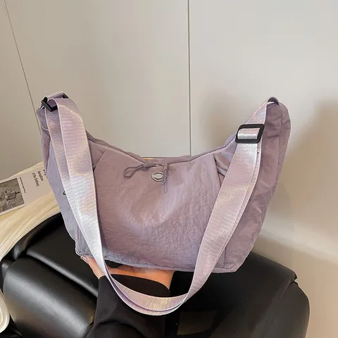 Bolso de Hombro de Media Luna de Nailon para Mujer Bolso Bandolera Plisado de Color Sólido Minimalista Coreano para Trabajo Diario