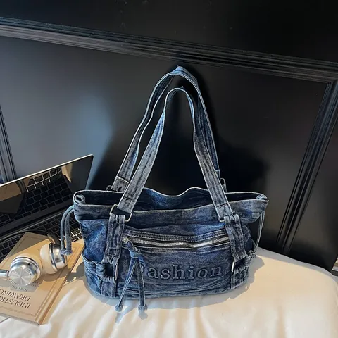 Sac Sous le Bras en Jean Rétro Pour Femme Sac à Épaule Lettre Fashion Grand Fourre-tout Décontracté Style Y2K Croissant de Lune