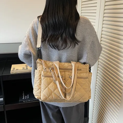 Damen Koreanischer Stil Gesteppte Nylon Tote Bag Große Kapazität Multi Taschen Umhängetasche Lässige Crossbody Reisetasche