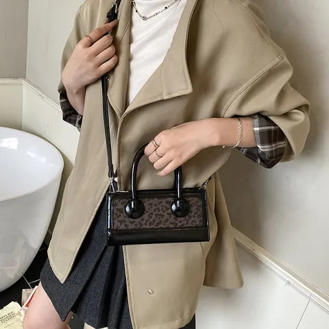 Women Vintage Leopard Patchwork PU Leather Handbag Fashion Square Shoulder Bag Suede Splicing Small Crossbody Bag Tote