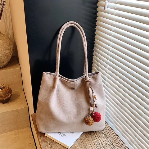 Large Capacity Women Tote Bag Vintage PU Suede Frosted Leather Minimalist Shoulder Bag With Pom Pom Pendant For Daily Commute