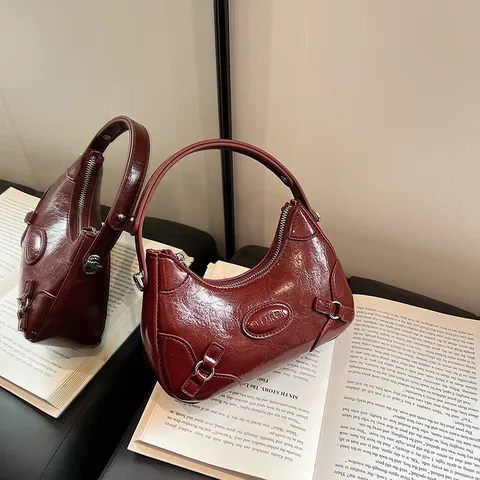 Women's Vintage PU Leather Crescent Shoulder Bag Retro Glossy Hobo Handbag With Adjustable Strap Versatile Crossbody Bag