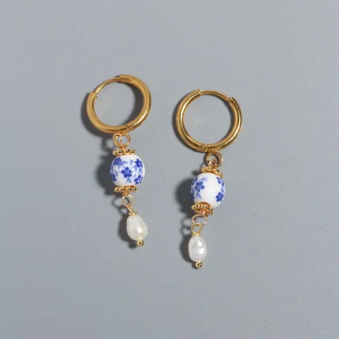 Retro Blauw en Wit Porselein Keramische Kraal Natuurlijke Zoetwaterparel Oorbellen 18K Verguld Titaniumstaal Sieraden Voor Vrouwen