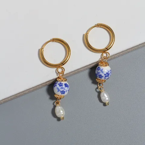 Retro Blauw en Wit Porselein Keramische Kraal Natuurlijke Zoetwaterparel Oorbellen 18K Verguld Titaniumstaal Sieraden Voor Vrouwen