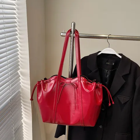 Bolso Tote de Cuero PU Brillante de Color Sólido a la Moda Para Mujer Con Lazo Cordón Hombro Bolso de Axila Gran Capacidad