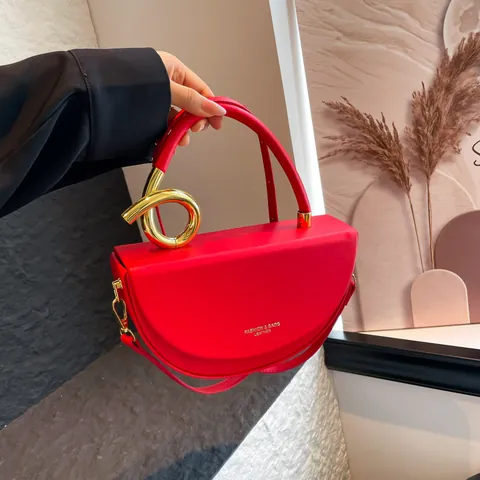 Women's Fashion PU Leather Half Moon Bag Solid Color Shoulder Crossbody Bag Minimalist Saddle Bag With Metal Ring Handle