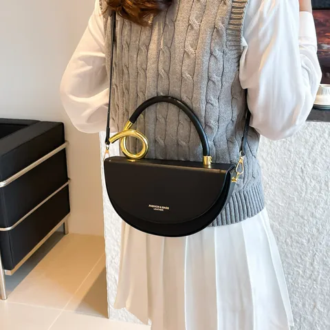 Women's Fashion PU Leather Half Moon Bag Solid Color Shoulder Crossbody Bag Minimalist Saddle Bag With Metal Ring Handle