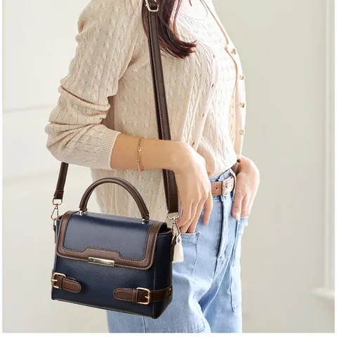 Women's Vintage PU Leather Handbag Contrast Color Lychee Texture Small Square Crossbody Bag With Gold Hardware