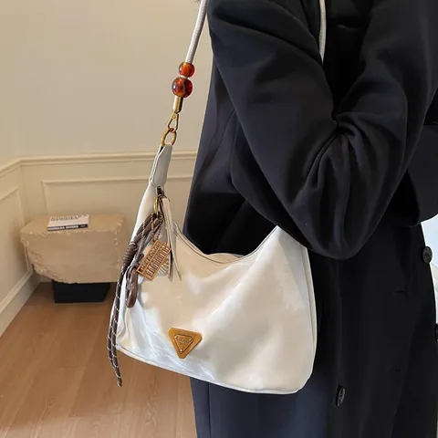 Women Retro Large Capacity PU Leather Hobo Bag Marble Pattern Underarm Tote Shoulder Bag With Amber Beads Triangle Metal Logo