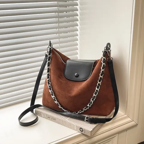 Large Capacity Women Suede Shoulder Bag With Chain Strap Retro Faux Leather Flap Tote Bag Urban Minimalist Commuter Hobo Bag
