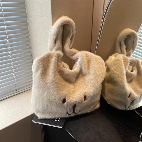 Cute Bear Plush Tote Bag Faux Fur Large Capacity Shoulder Bag Japanese Style Warm Soft Winter Handbag For Women Girly Commuting Bag