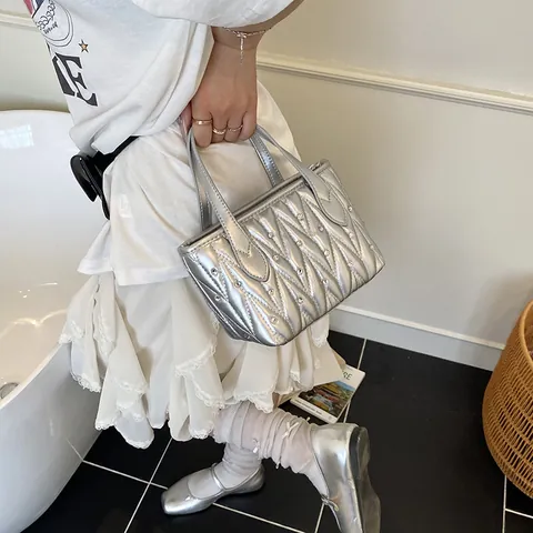 Elegant Rhinestone Quilted Matelassé Handbag For Women Pleated PU Leather Shoulder Crossbody Chain Small Square Bag