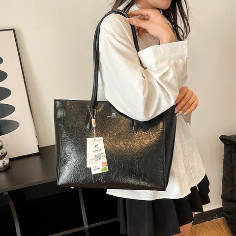 Borsa Tote in Pelle PU di Grande Capacità per Donna Minimalista con Texture Rugosa Borsa a Tracolla Professionale