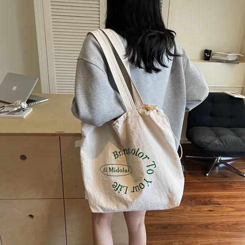 Borsa Tote in Tela Grande Capacità Donna Stile Coreano Stampa Lettere Coulisse Borsa a Spalla Casual Scuola Shopping