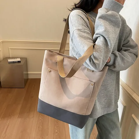 Bolso Tote de Lona para Mujer Gran Capacidad Moda Contraste Bloque de Color Costuras Minimalista Bolso de Hombro Remaches Bolso de Viaje