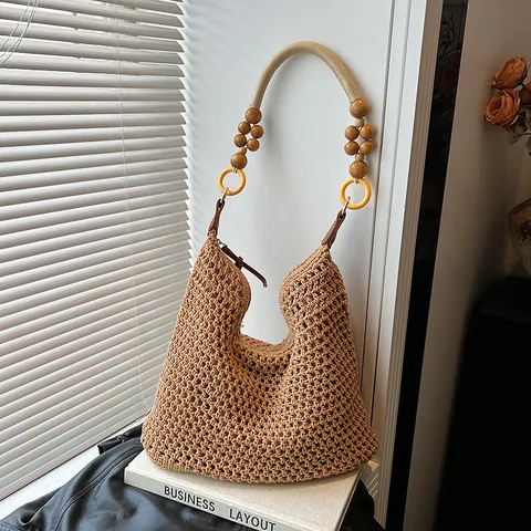 Large Capacity Handmade Straw Woven Shoulder Bag For Women Bohemian Beach Vacation Tote Bag With Wooden Beads Decoration