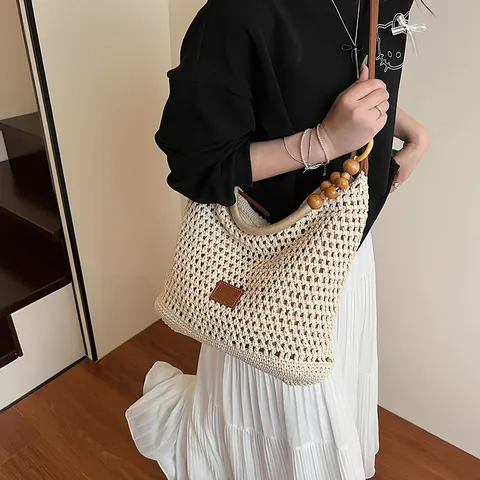 Large Capacity Handmade Straw Woven Shoulder Bag For Women Bohemian Beach Vacation Tote Bag With Wooden Beads Decoration