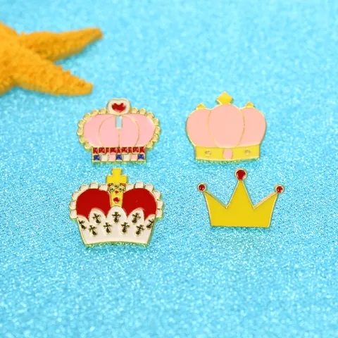 Kreative Krone Emaille Brosche Pin Legierung Mehrfarbig Tropföl Cartoon Reversnadeln Für Kleidung Rucksack Zubehör Schmuck Geschenk