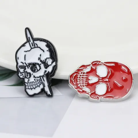Retro Punk Zinc Alloy Enamel Skull Brooch Hannya Mask Pirate Flag Lapel Pin Halloween Gothic Jewelry For Backpack Clothing