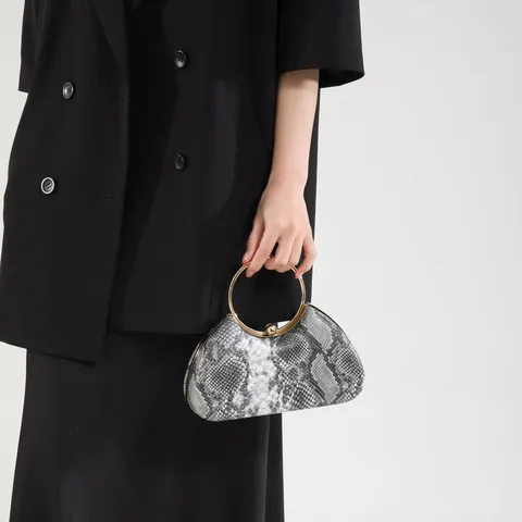 Borsa da Sera Donna con Motivo Serpente Pochette in Pelle PU Con Maniglia ad Anello Oro e Tracolla a Catena