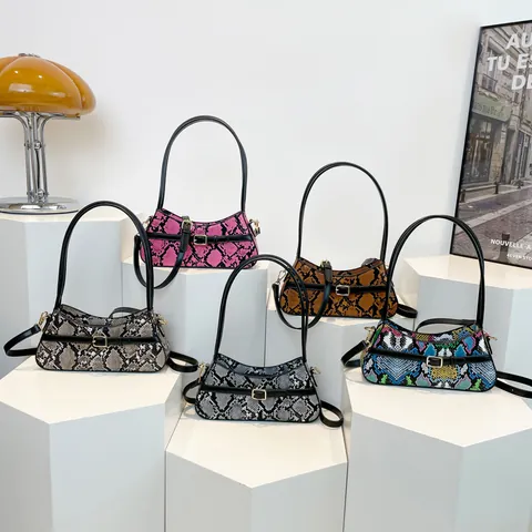 Women Snakeskin Print Baguette Bag Retro PU Leather Underarm Crossbody Purse With Belt Buckle Decor Fashion Trendy