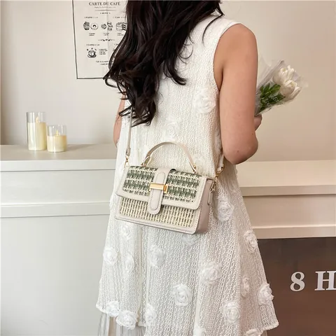 Dames Zomer Stroweven Kleine Vierkante Crossbody Tas Met PU Lederen Trim Verstelbare Schouderband Strand Vakantie Handtas