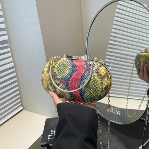Borsa da Sera da Donna con Motivo Serpentino Elegante Clutch Ovale con Chiusura a Fiocco e Tracolla a Catena Dorata per Feste