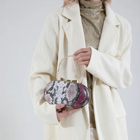Borsa da Sera da Donna con Motivo Serpentino Elegante Clutch Ovale con Chiusura a Fiocco e Tracolla a Catena Dorata per Feste