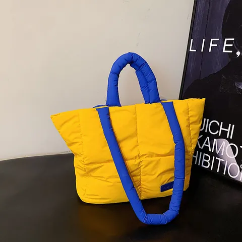 Borsa Tote Trapuntata da Donna di Moda Borsa a Mano Imbottita di Grande Capacità Borsa a Tracolla Leggera Tinta Unita Borsa Tote Trapuntata per Lavoro Quotidiano Viaggi