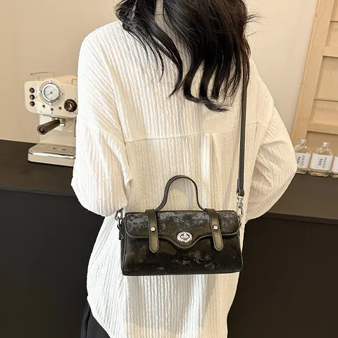 Sac Carré Petit pour Femmes Texture Brossée Vintage Fermoir Tournant Métal Sac à Main à Poignée Supérieure Bandoulière Navettage Cadeau Dame