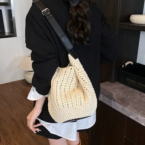 Borsa da Spiaggia Estiva Intrecciata Traforata PU Grande Capacità Casual Borsa a Spalla Tracolla Secchiello per Vacanza Donna