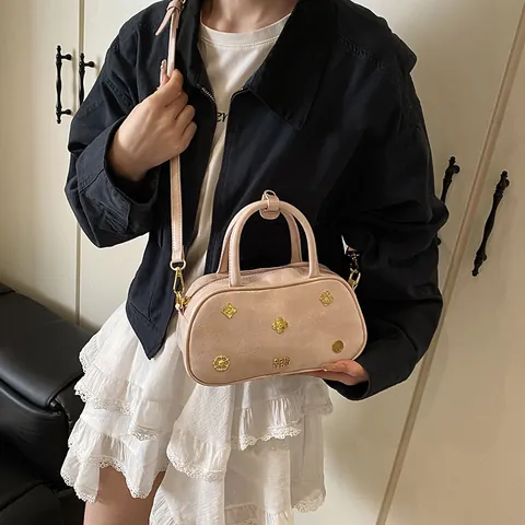 Bolso de Mano Boston de Cuero PU Vintage para Mujer Remaches de Flores Bolso de Hombro Urbano Simple Bolso Bandolera Cuadrado Pequeño