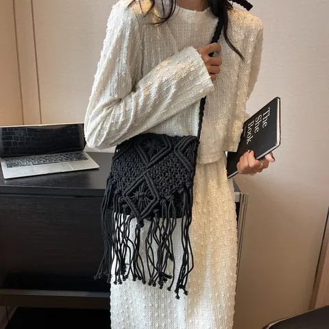 Borsa a Spalla Macramè Fatta a Mano con Nappine Boho Intrecciata in Corda di Cotone Borsa a Tracolla Donna Mare Vacanza