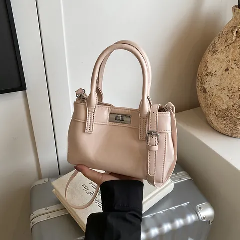 Women High Gloss PU Leather Crossbody Handbag With Plush Bear Charm Metal Twist Lock Simple Solid Color Shoulder Bag