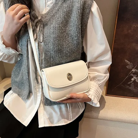 Vintage PU Leather Small Square Crossbody Bag For Women Minimalist Shoulder Bag With Gold Twist Lock Commuter Handbag