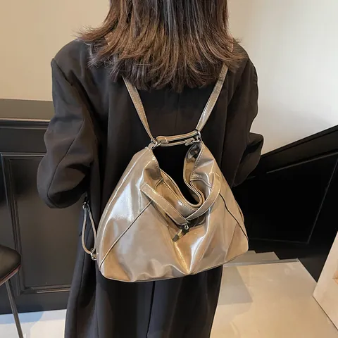 Dames Grote Capaciteit Retro Glanzend PU Leer Tote Tas Multifunctionele Schoudertas Crossbody Rugzak Met Metalen Sluiting