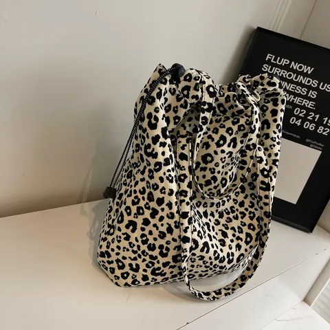 Sac Fourre-tout en Nylon Imprimé Léopard pour Femme Grande Capacité Sac à Épaule à Cordon Rétro Décontracté Navette Sac à Main Quotidien