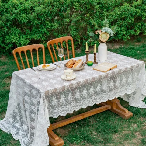 French Style White Lace Tablecloth Floral Embroidery Scalloped Edge Table Runner With Pom Poms For Wedding Party Home Decor