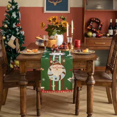 Kerst Jacquard Tafelloper Polyester Tafelkleed Met Pompomfranjes Kerstman Sneeuwpop Patroon Voor Huis Feestdecoratie
