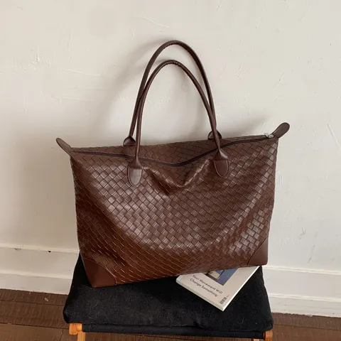 Mode Gewebte Tragetasche Mit Großer Kapazität Für Damen PU Leder Minimalistische Retro Schulter Reisetasche Tägliche Pendeltasche