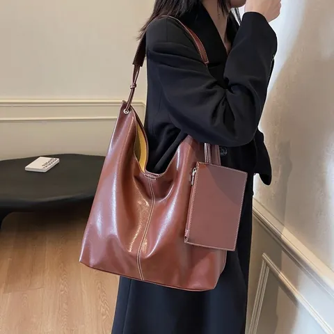 Borsa Tote da Donna in Pelle PU Grande Capacità Semplice Borsa a Tracolla Hobo Con Pochette Cuciture a Contrasto Borsa Pendolare