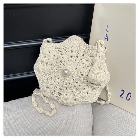 Handgefertigte Gehäkelte Blumen Umhängetasche Mit Imitationsperlen Quaste Böhmische Gewebte Strandtasche Für Damen Meeresurlaub